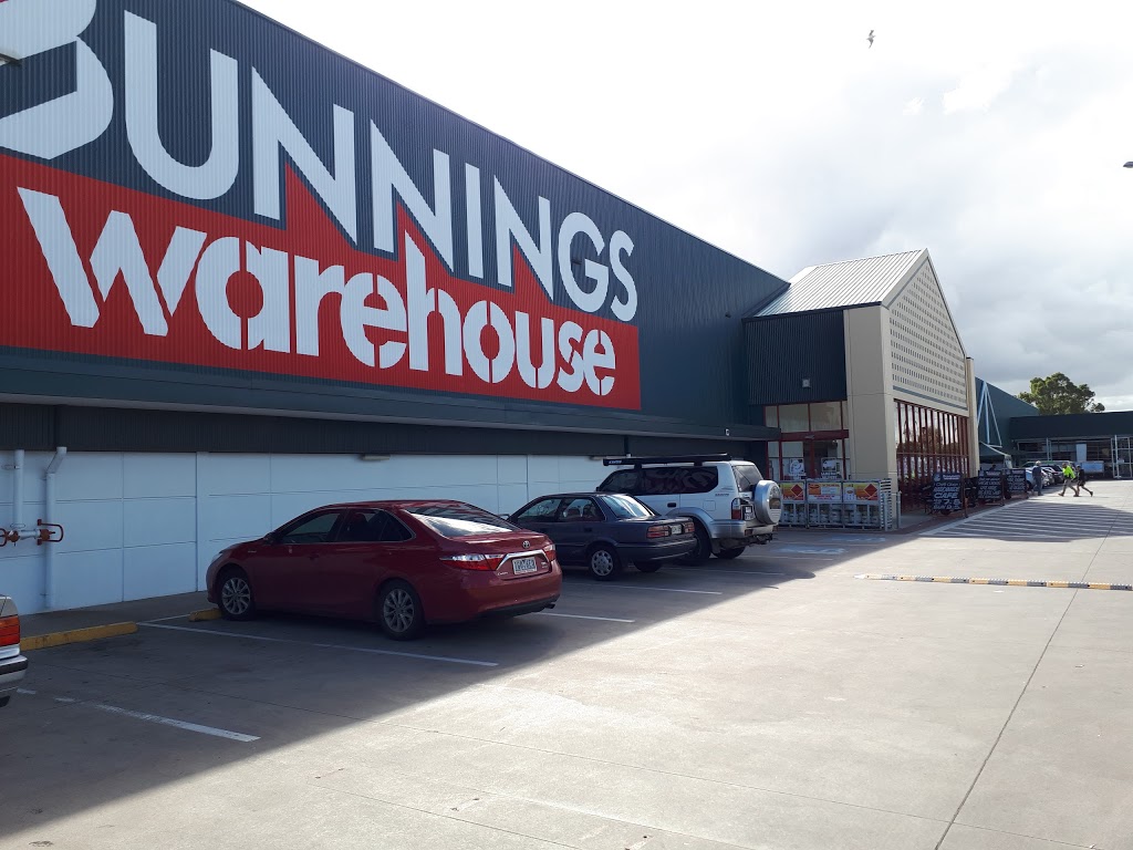 Bunnings Woodville | hardware store | Cnr Cheltenham Rd &, Port Rd, Woodville South SA 5011, Australia | 0883005900 OR +61 8 8300 5900