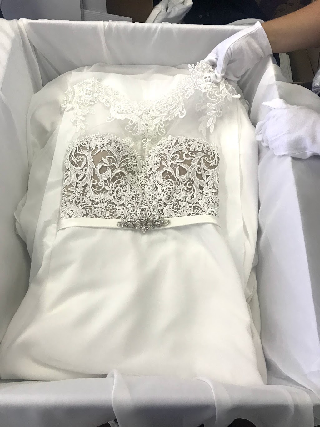 The Wedding Dress Specialists | laundry | 270 Sandgate Rd, Albion QLD 4010, Australia | 0433021510 OR +61 433 021 510