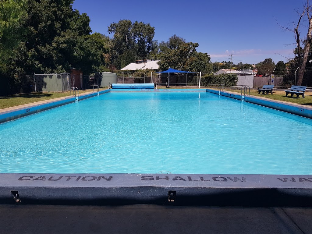 Clunes Pool | Ligar St, Clunes VIC 3370, Australia | Phone: (03) 5348 2306