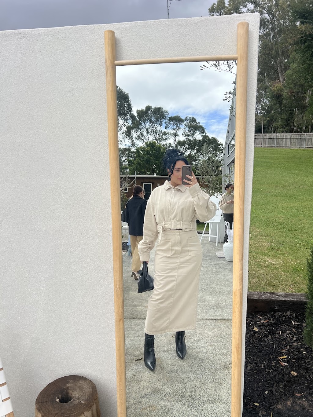 Studio SunRáys | 19 Haven Rd, Carbrook QLD 4130, Australia | Phone: 0416 004 609