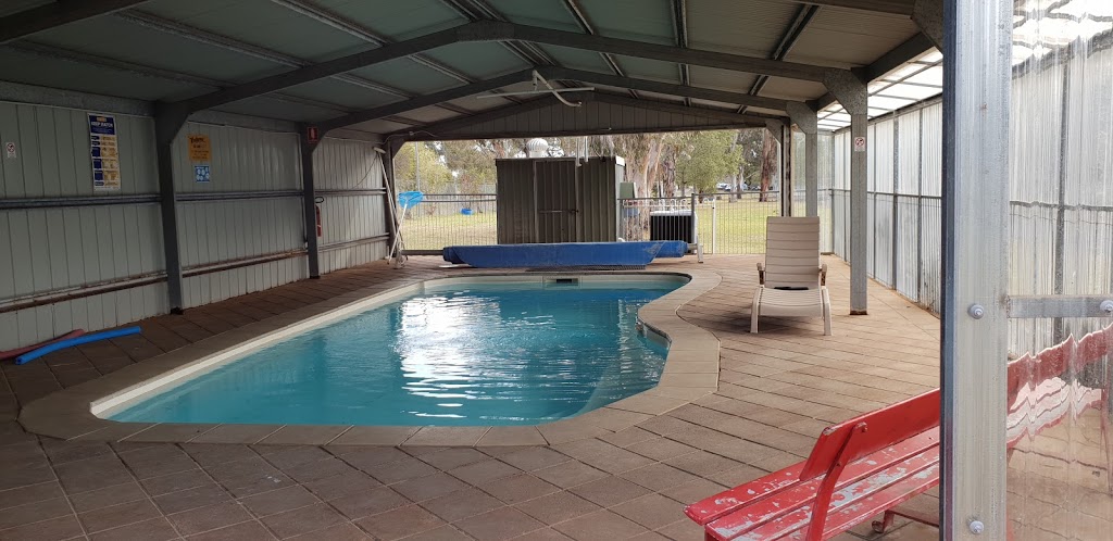 Cowra Holiday Park | campground | 10256 Mid Western Hwy, Cowra NSW 2794, Australia | 0263422666 OR +61 2 6342 2666