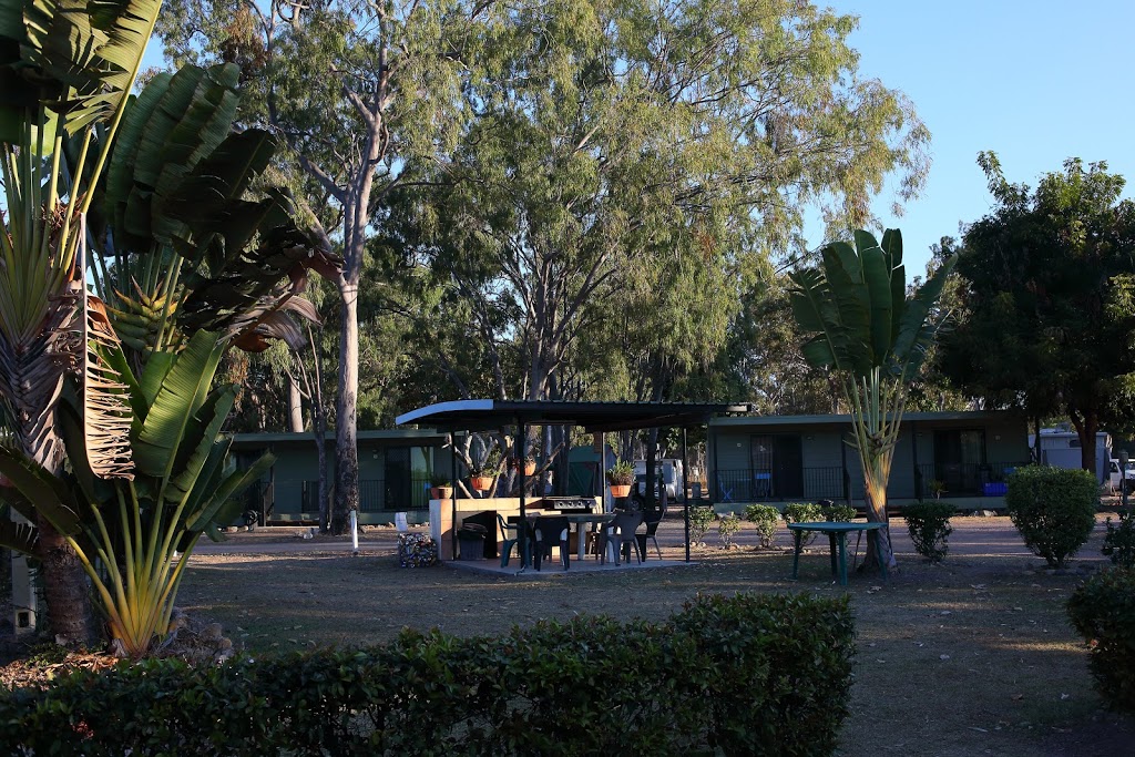 BarraCrab Caravan Park | 1 Colonial Dr, Clairview QLD 4741, Australia | Phone: (07) 4956 0190