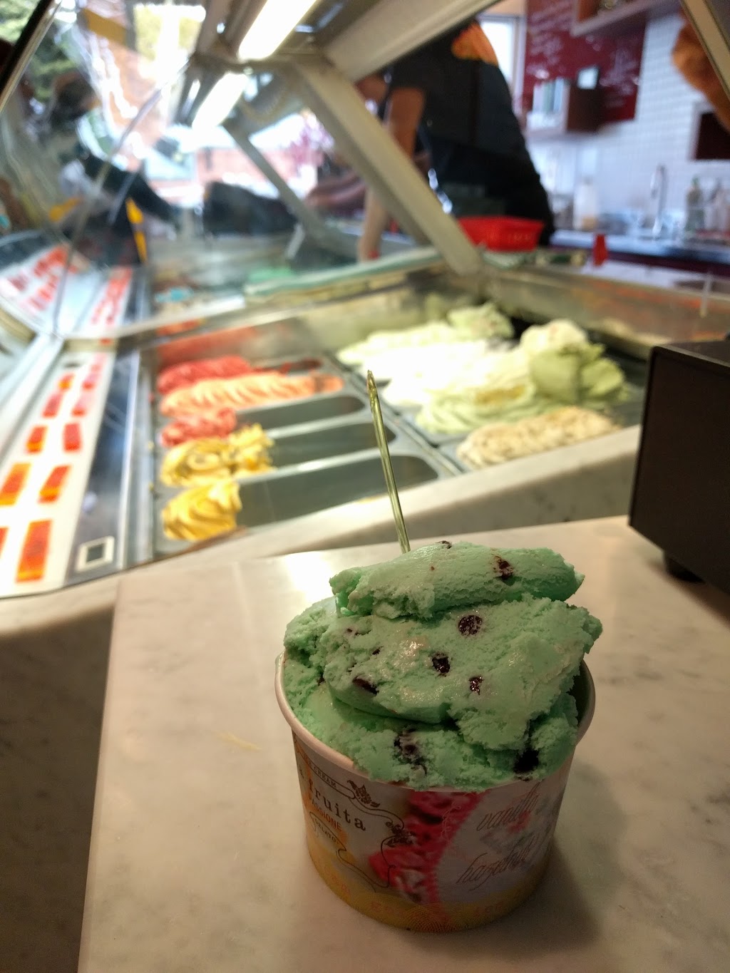 ISOLA Gelateria | store | 6 Thompson Ave, Cowes VIC 3922, Australia | 0359522435 OR +61 3 5952 2435