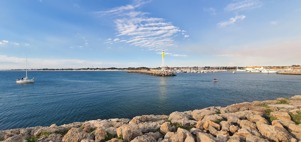 Hillarys Marina Lighthouse | tourist attraction | Northside Dr, Hillarys WA 6025, Australia | 0894004000 OR +61 8 9400 4000