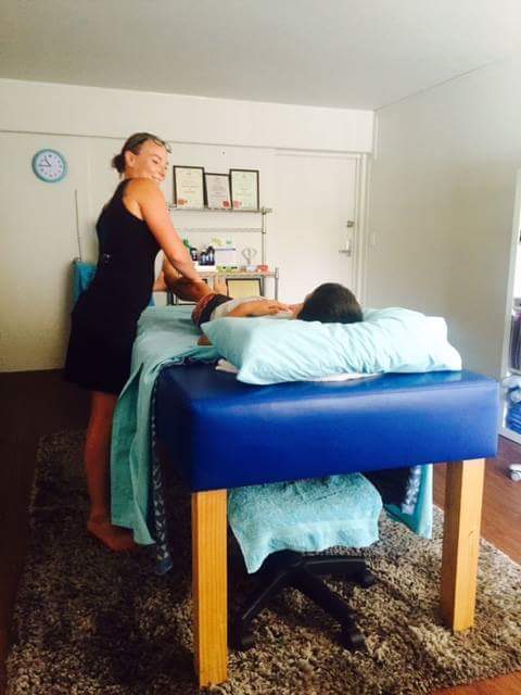 Roxanne Alblas - Health With Heart Kinesiology and Massage | 44 Border Cres, Pottsville NSW 2489, Australia | Phone: 0400 120 385