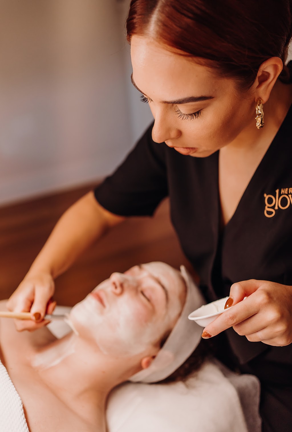 Here She Glows | 2 Sturt St Upstairs entry via, Grenville St, Ballarat Central VIC 3350, Australia | Phone: (03) 5309 3253