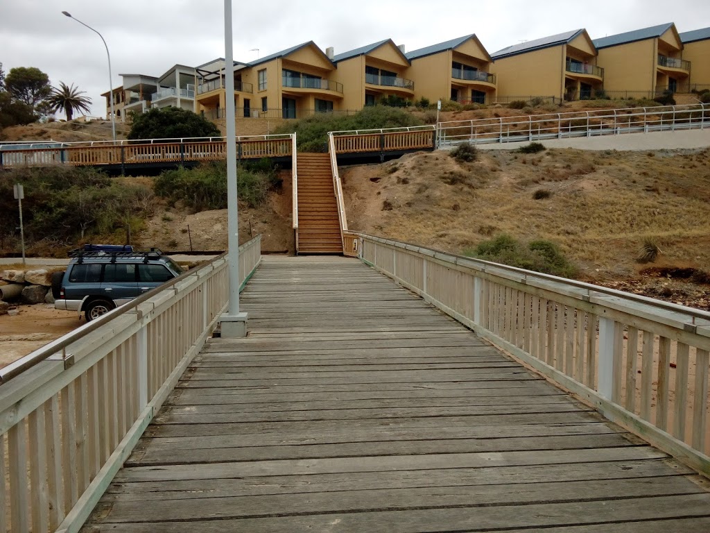 South Port Surf Life Saving Club | Weatherald Terrace, Port Noarlunga South SA 5167, Australia | Phone: 0435 047 771