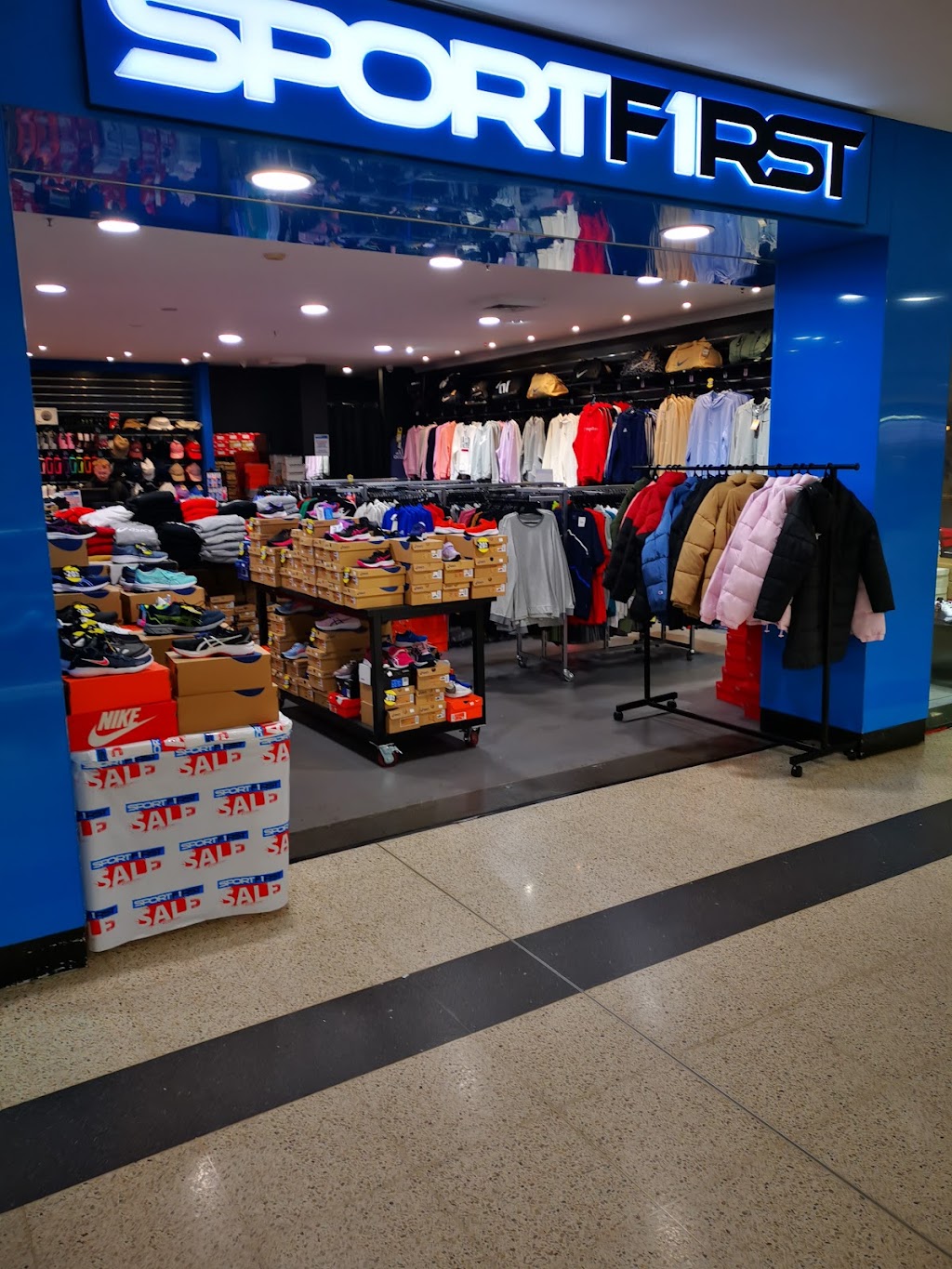 SPORTFIRST Waverley Gardens | Waverley Gardens, Shop 8A, Mulgrave VIC 3170, Australia | Phone: (03) 8522 1290