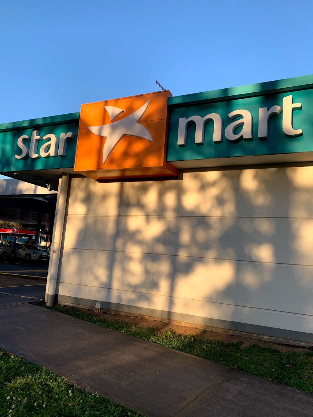 Star Mart | gas station | 21c Pacific Mwy, Alison NSW 2259, Australia | 0243523626 OR +61 2 4352 3626