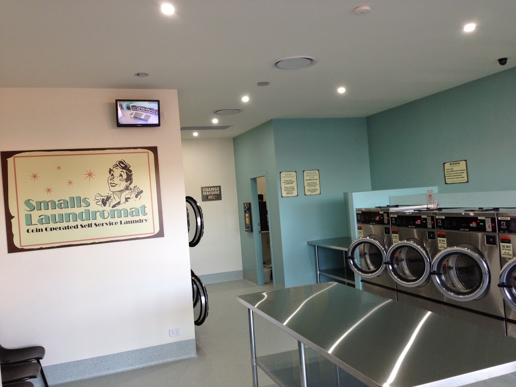 Smalls Laundromat | laundry | 406 Southport Nerang Rd, Ashmore QLD 4214, Australia | 0755803246 OR +61 7 5580 3246