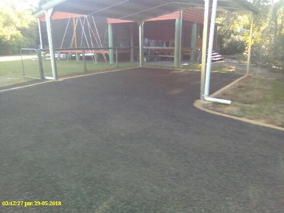 Terry Sinnamons & Gravel Bitumen | general contractor | 202 Cummins Rd, Branyan QLD 4670, Australia | 0428528286 OR +61 428 528 286