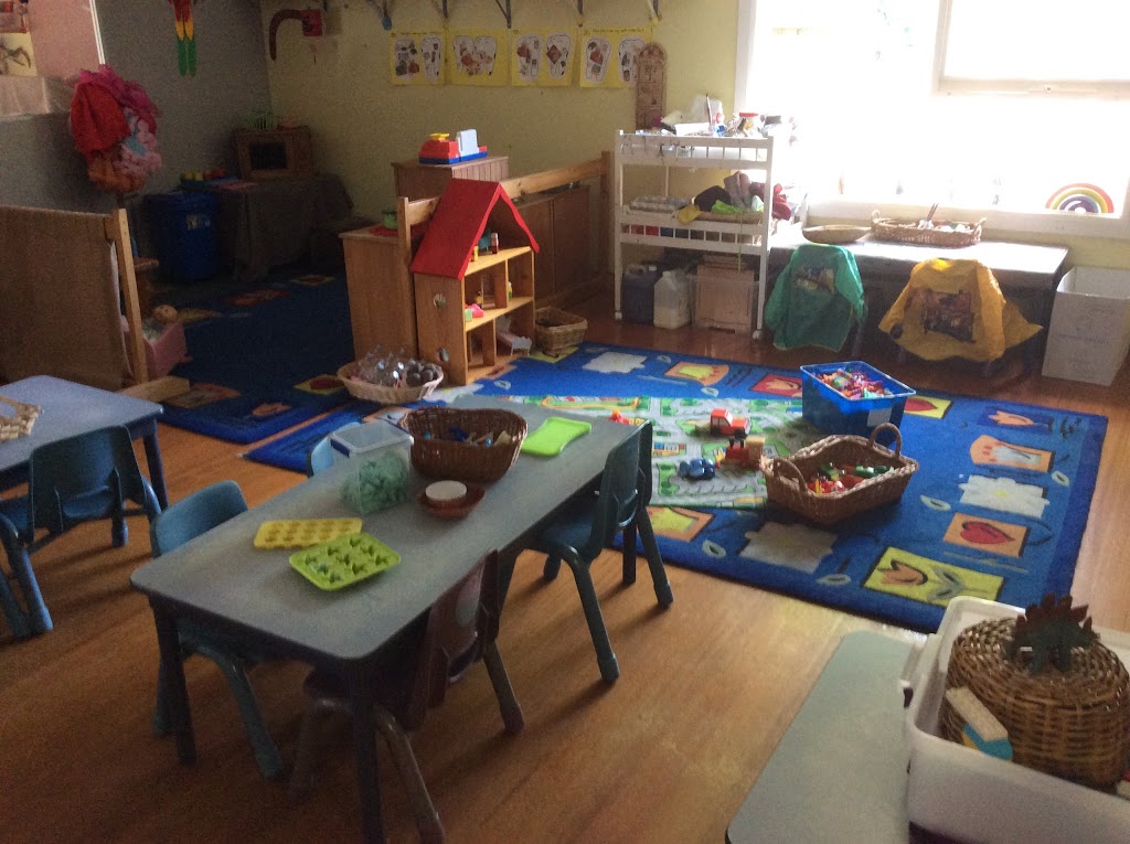 3 Apples Childcare Centre & Kindergarten | school | 104 Balwyn Rd, Balwyn VIC 3103, Australia | 0398365928 OR +61 3 9836 5928