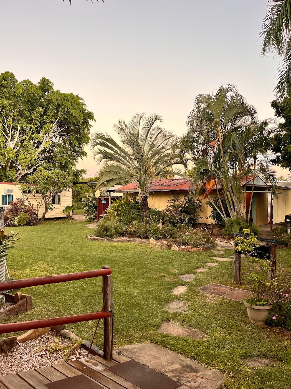 Bowen River Hotel | 41 Mount Wyatt Rd, Mount Wyatt QLD 4804, Australia | Phone: 0499 033 746