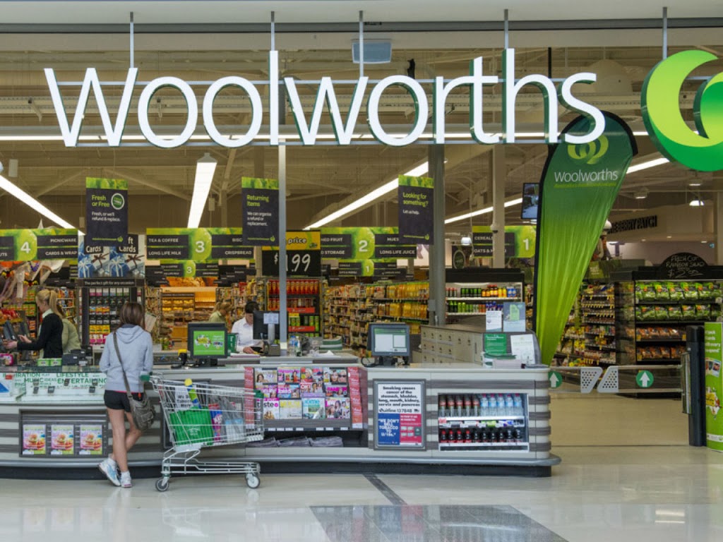 Woolworths Lucas | supermarket | Remembrance Dr & Dyson Drive, Alfredton VIC 3350, Australia | 0343135322 OR +61 3 4313 5322