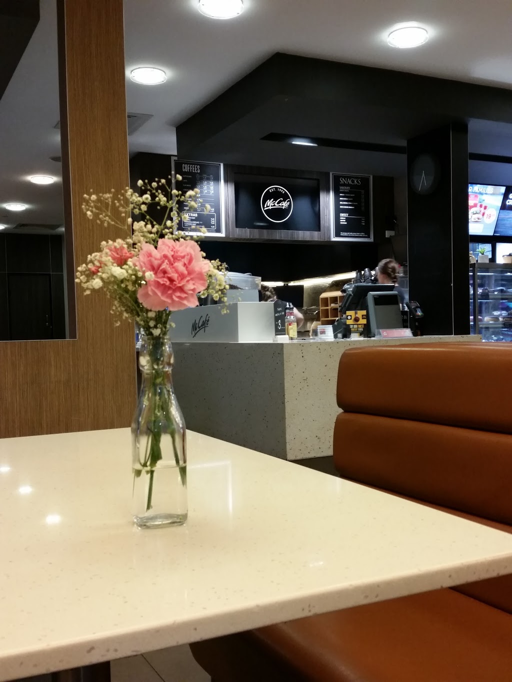 McDonalds Wendouree | meal takeaway | Howitt St (cnr, Forest St, Wendouree VIC 3355, Australia | 0353393751 OR +61 3 5339 3751