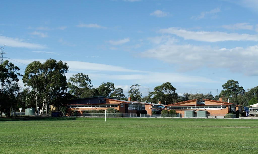 Glen Waverley South Primary School | Whites Ln & Watson Road, Glen Waverley VIC 3150, Australia | Phone: (03) 9560 6371