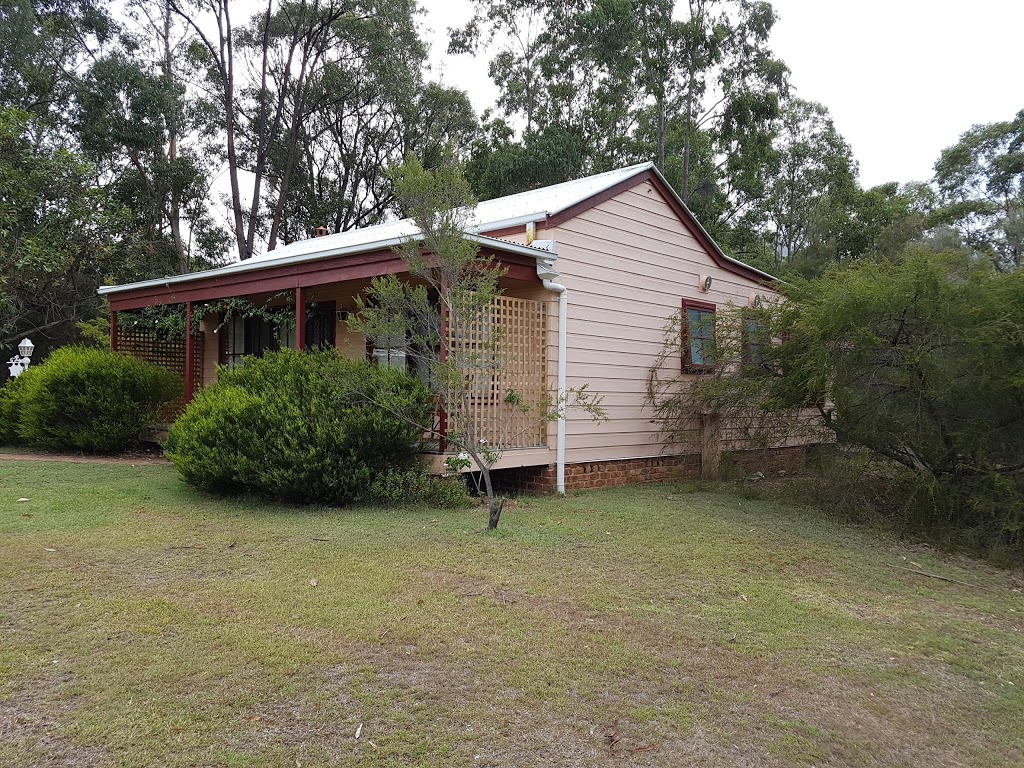 Glen Ayr Cottages Lodging 776 De Beyers Rd Pokolbin Nsw 2320