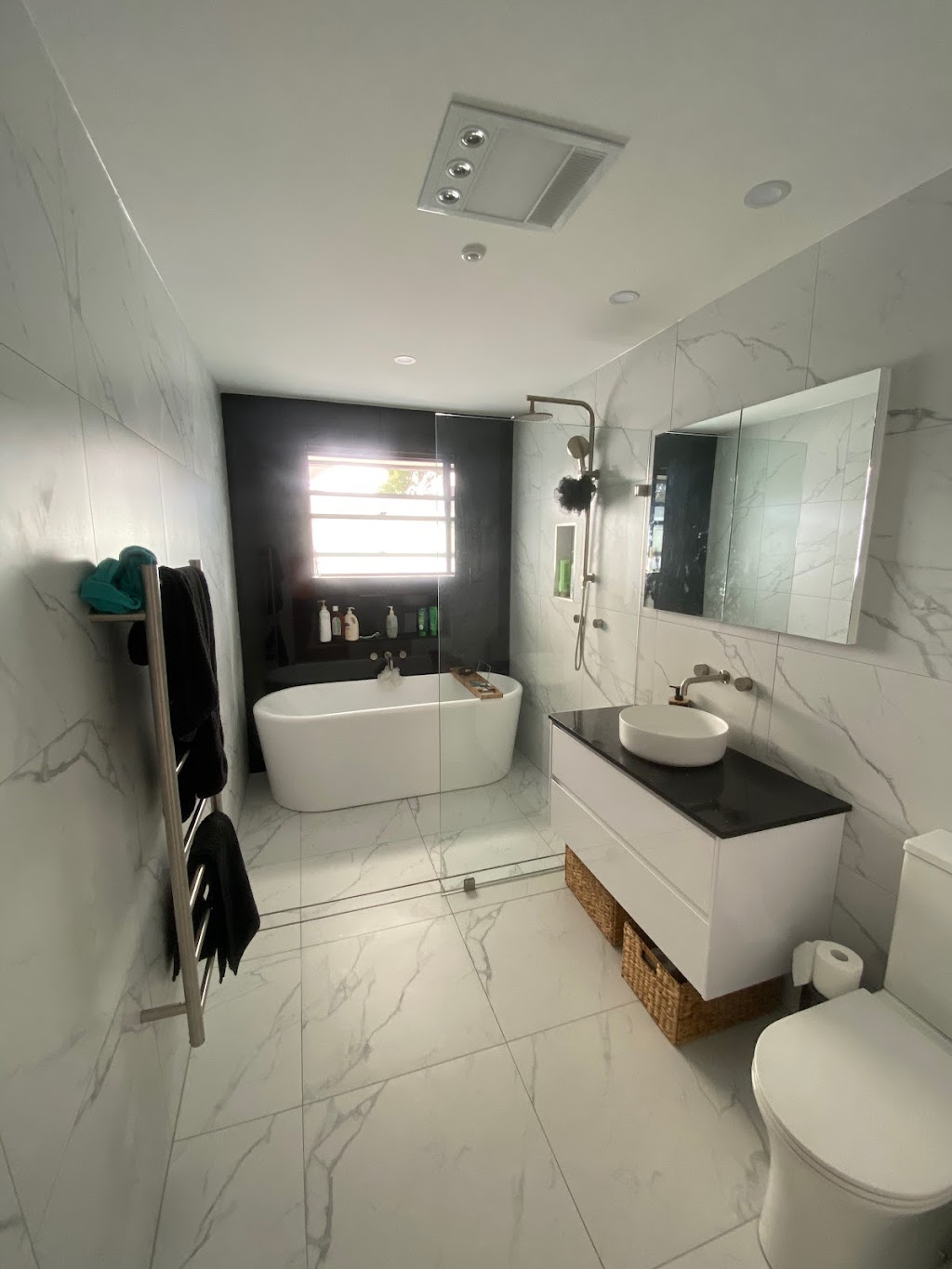 Wollongong Contemporary Tiling | general contractor | 19 Myee St, Kanahooka NSW 2530, Australia | 0448721587 OR +61 448 721 587