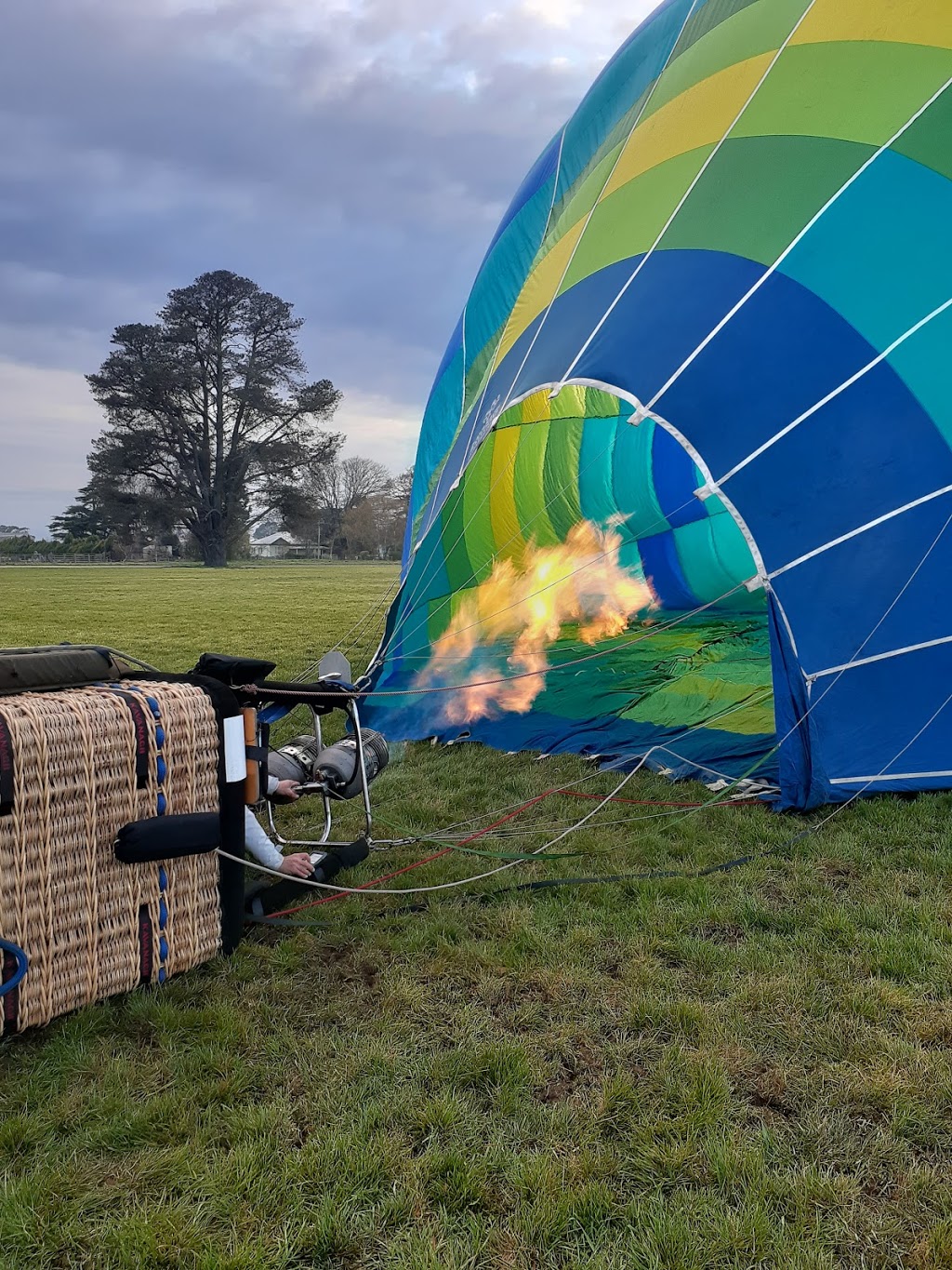 Hot Air Balloon Tasmania | travel agency | 12 Bluegum Rd, Youngtown TAS 7249, Australia | 0407867776 OR +61 407 867 776