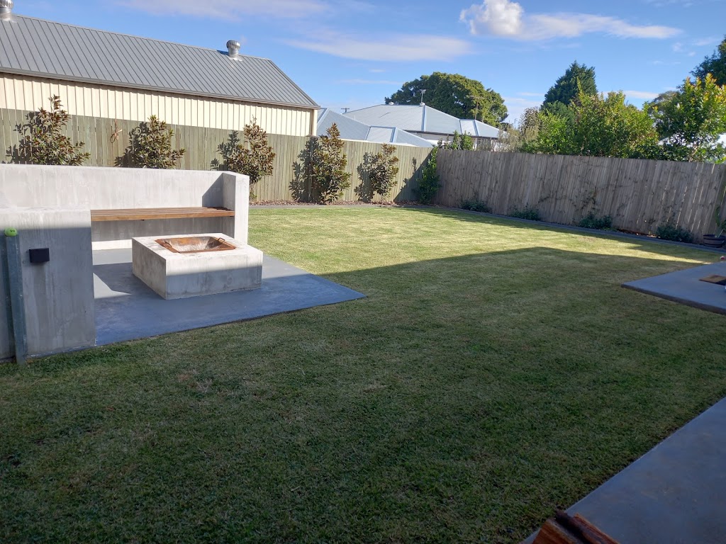 Sweeter with Honey | 779 Murphys Creek Rd, Upper Lockyer QLD 4352, Australia | Phone: 0493 241 246