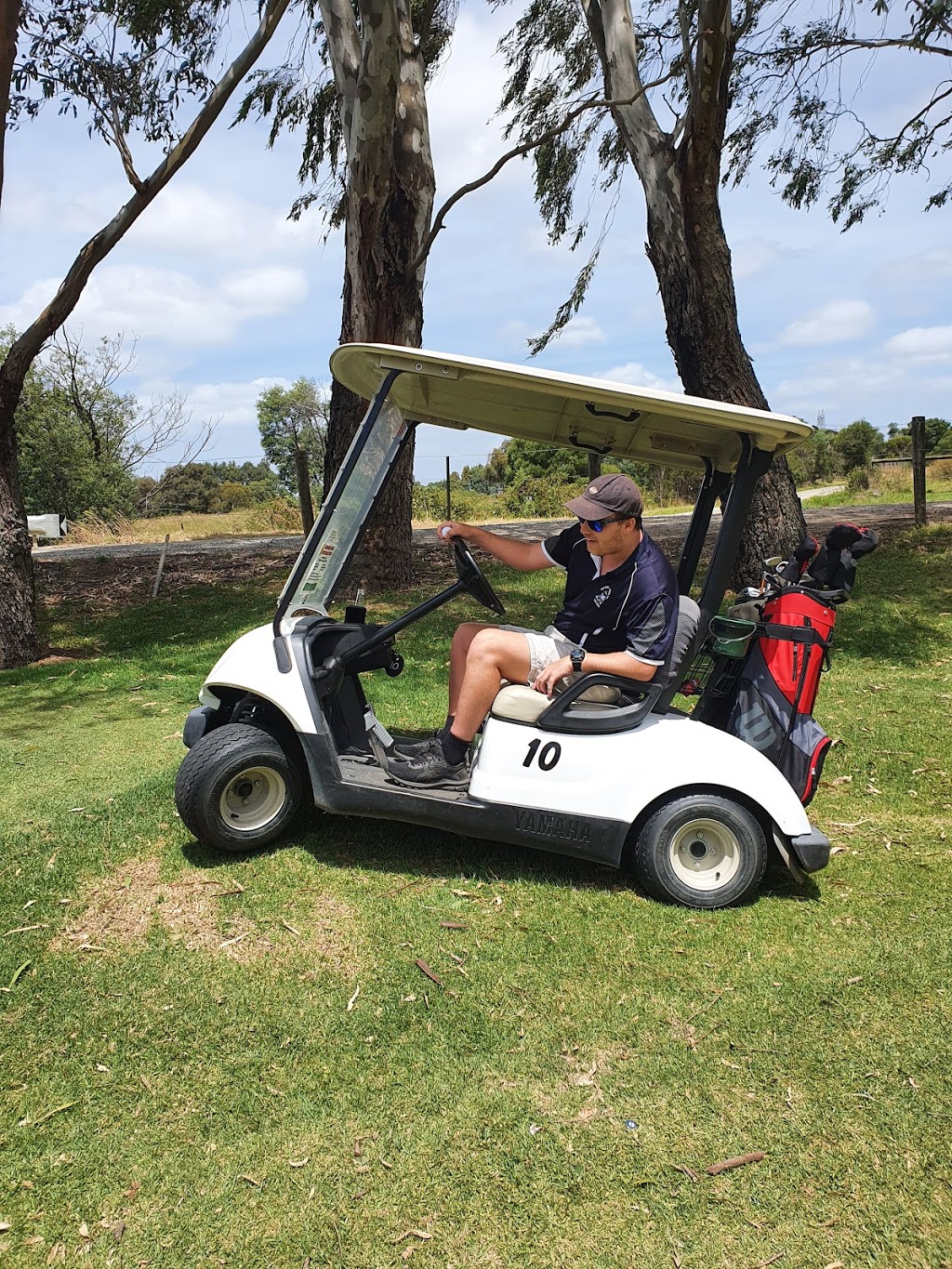 Garfield Golf Club |  | 180 Thirteen Mile Rd, Garfield VIC 3814, Australia | 0356292794 OR +61 3 5629 2794