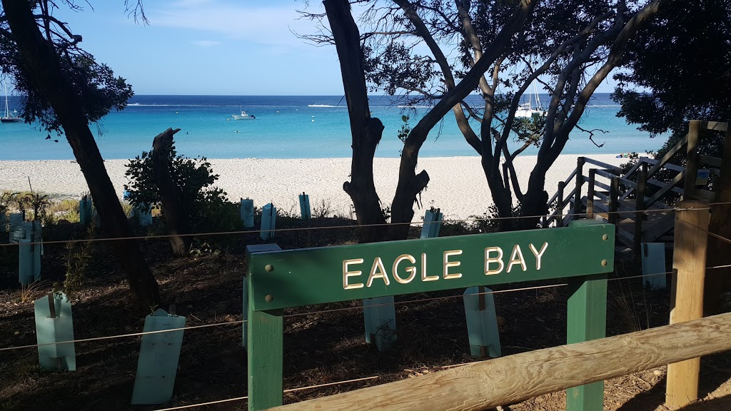 Eagle Bay Beach access | parking | 1 Eagle Bay-Meelup Rd, Eagle Bay WA 6281, Australia