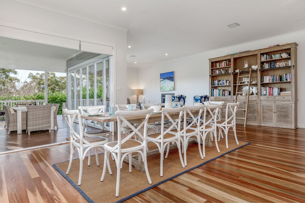 Sea Breeze | Jervis Bay Rentals | 4 Waldegrave Cres, Vincentia NSW 2540, Australia | Phone: (02) 4407 6007