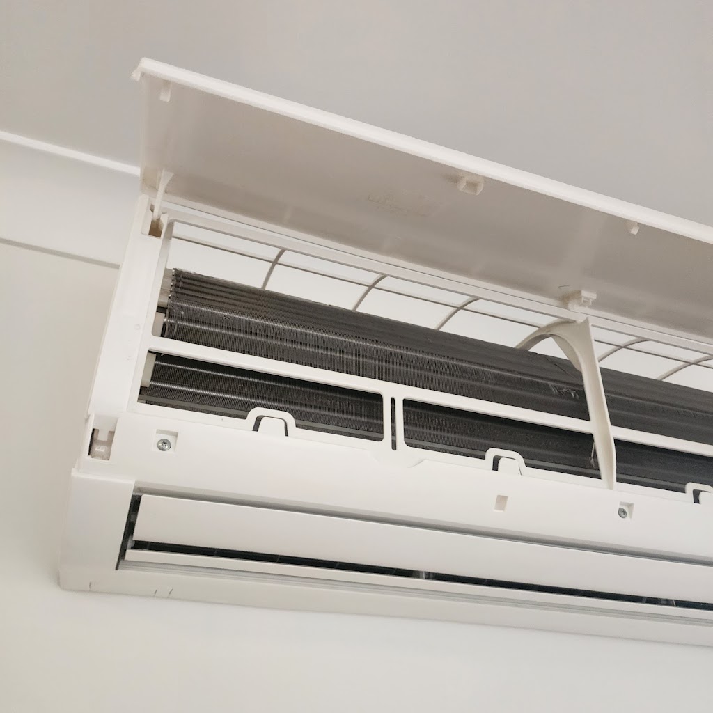 Regional bond cleaning | 38 Carnarvon St, Yarrabilba QLD 4207, Australia | Phone: 0406 980 096