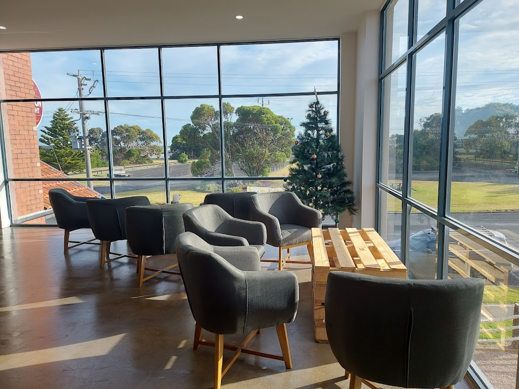 The Rusty Gurnard | 85 Lewis St, Port Welshpool VIC 3965, Australia | Phone: 0481 200 323