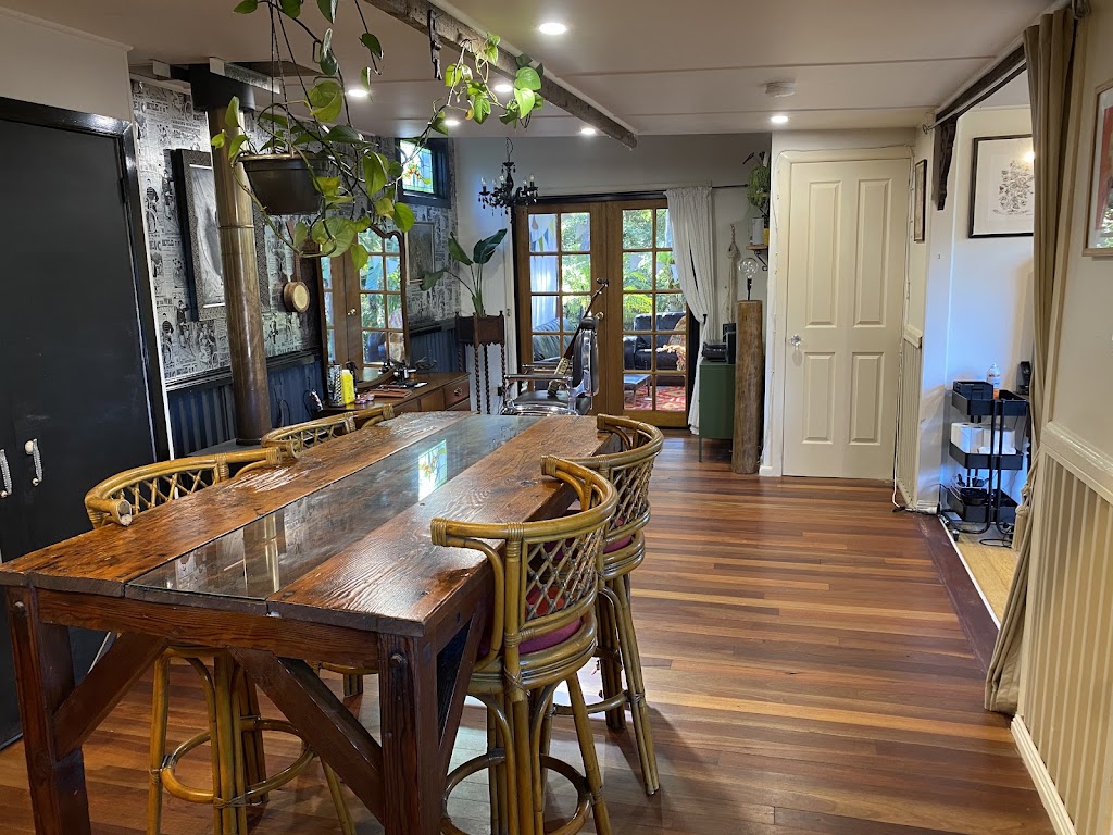 Pleasant street barbers | 84 Macgibbon Parade, Old Erowal Bay NSW 2540, Australia | Phone: 0458 730 968