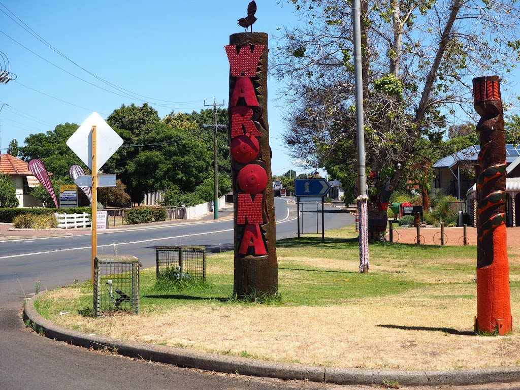 Waroona Roadhouse | food | 32 S Western Hwy, Waroona WA 6215, Australia | 0897331294 OR +61 8 9733 1294