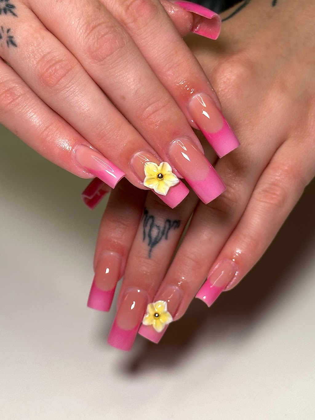 Gracious Nails | 18 Park St, Emu Park QLD 4710, Australia | Phone: 0401 931 808 Gracious Nails | 18 Park St, Emu Park QLD 4710, Australia | Phone: 0401 931 808