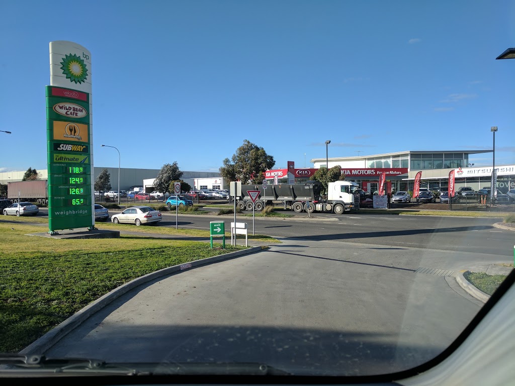 BP | gas station | 2540 Western Highway, Rockbank VIC 3335, Australia | 0397471140 OR +61 3 9747 1140