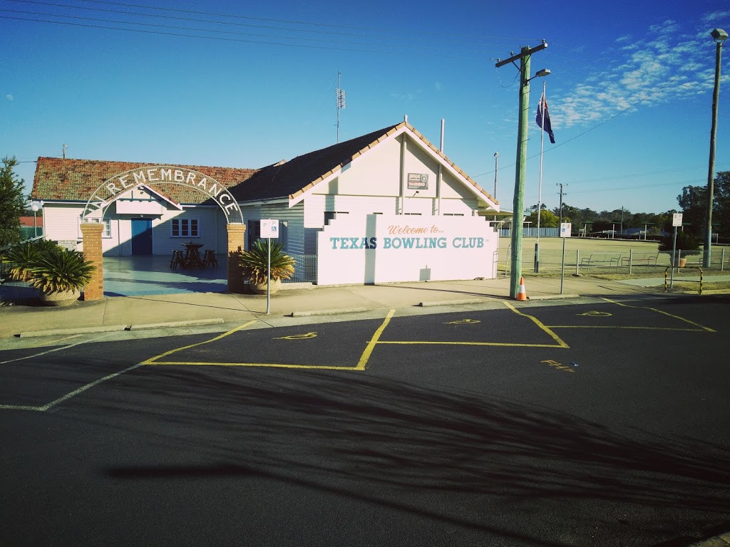 Texas & District Memorial Bowling Club |  | 20 Avon St, Texas QLD 4385, Australia | 0746531159 OR +61 7 4653 1159