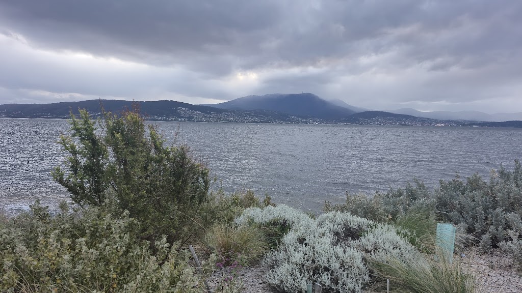 Telstra Payphone | 213 Tranmere Rd, Tranmere TAS 7018, Australia | Phone: 1800 011 433