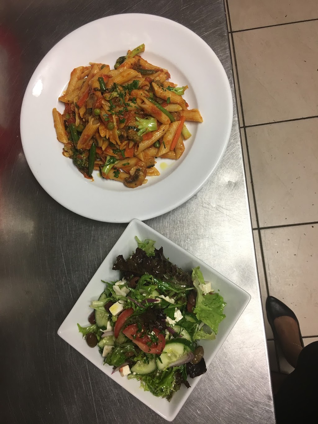 Belsorriso Italian Restaurant | 3/254 Lakedge Ave, Berkeley Vale NSW 2261, Australia | Phone: (02) 4308 7800