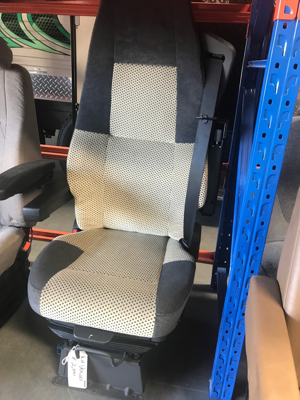 Truck Seat Repairs | car repair | Shed 1/41 Canning St, Drayton QLD 4350, Australia | 0407644424 OR +61 407 644 424