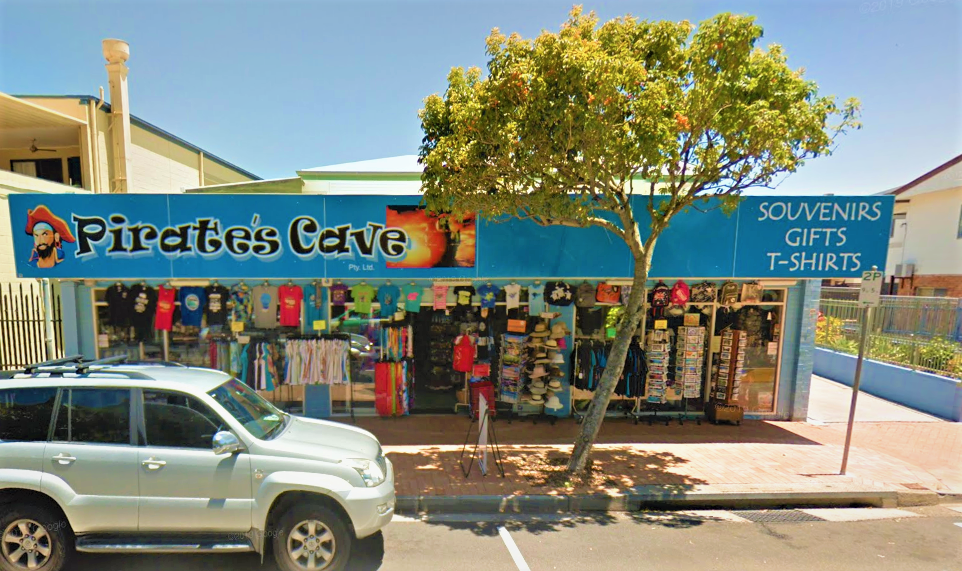 Pirates Cave Souvenirs & Gifts | 429 Esplanade, Torquay QLD 4655, Australia | Phone: (07) 4125 1310