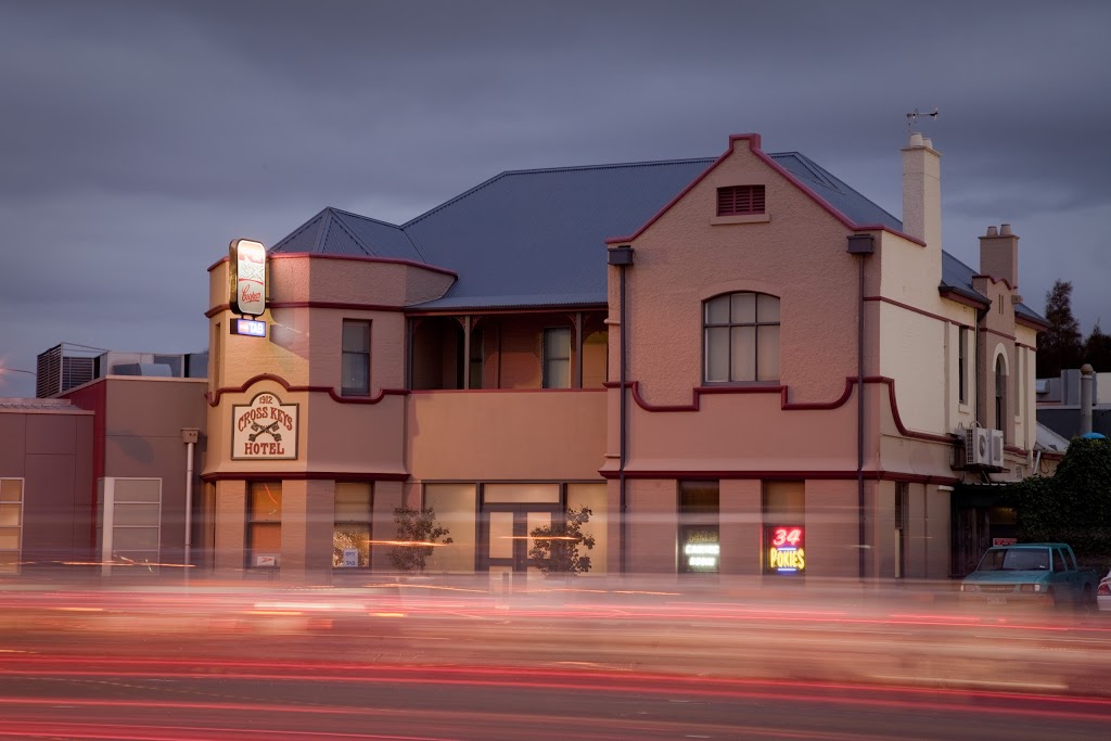 Cross Keys Hotel | atm | 156 Port Wakefield Rd, Cavan SA 5094, Australia | 0882621143 OR +61 8 8262 1143