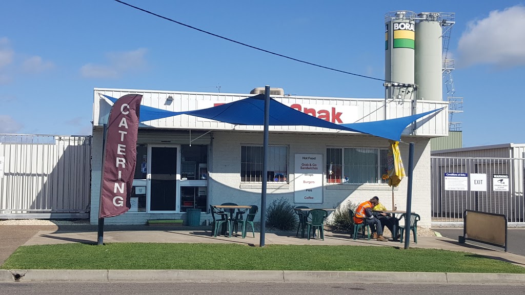 Fax-A-Snak | meal takeaway | 61 Cook St, Tamworth NSW 2340, Australia | 0267652673 OR +61 2 6765 2673