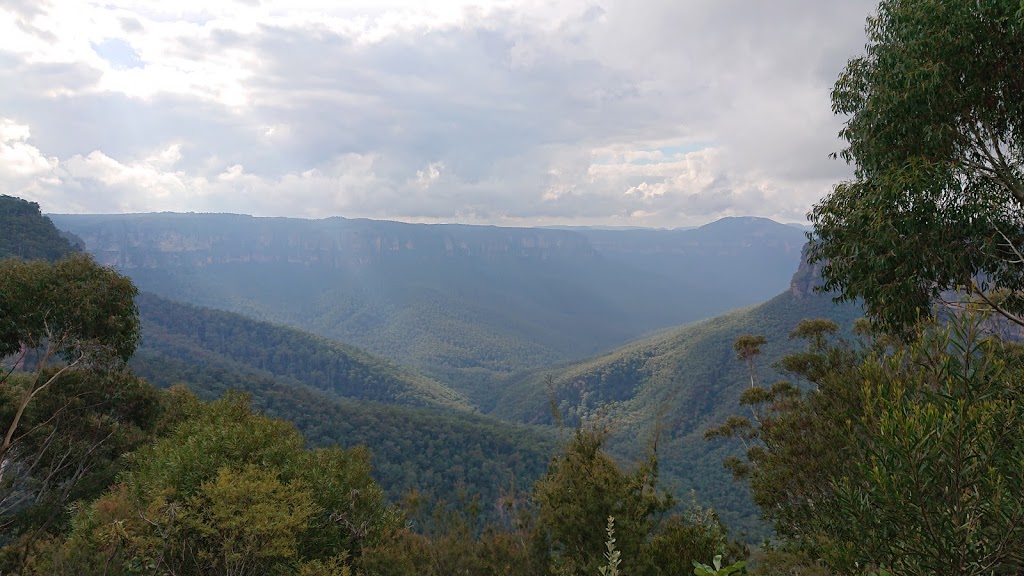 Point Pilcher lookout | park | Point Pilcher Rd, Blue Mountains National Park NSW 2780, Australia