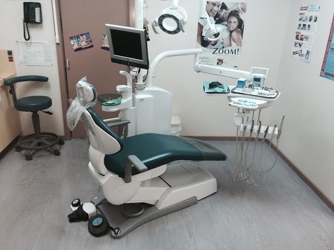 Dr Capraras Dental Surgery | dentist | 118 Buckley St, Morwell VIC 3840, Australia | 0351341311 OR +61 3 5134 1311