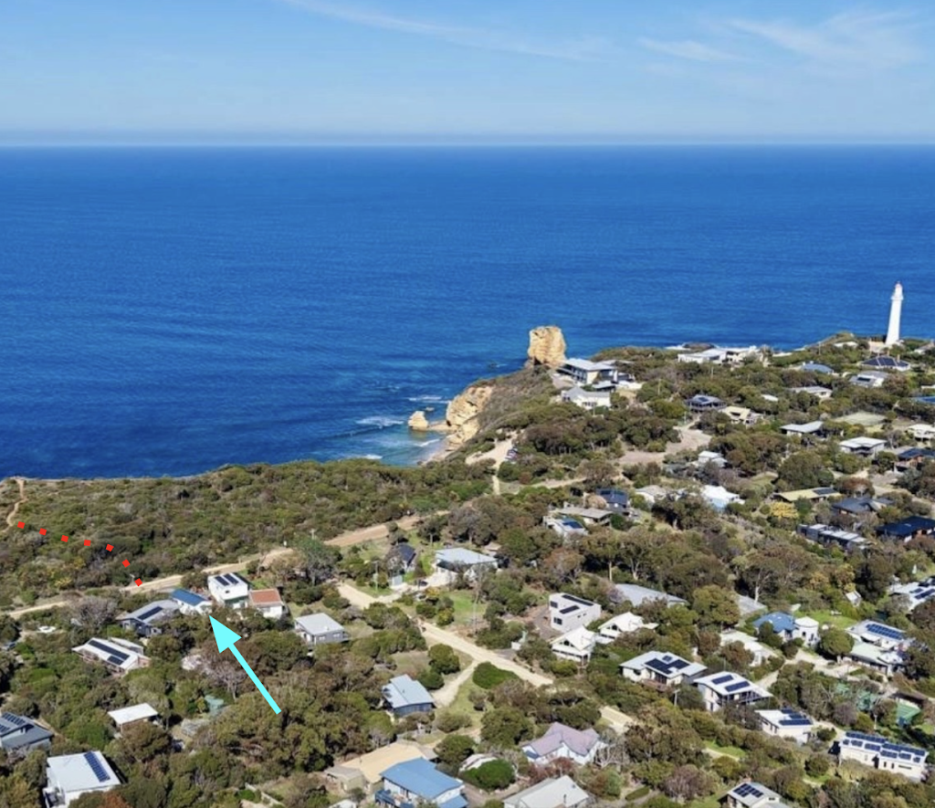 AquaLuna Beach House | 2A Philip St, Aireys Inlet VIC 3231, Australia | Phone: (03) 5289 4233