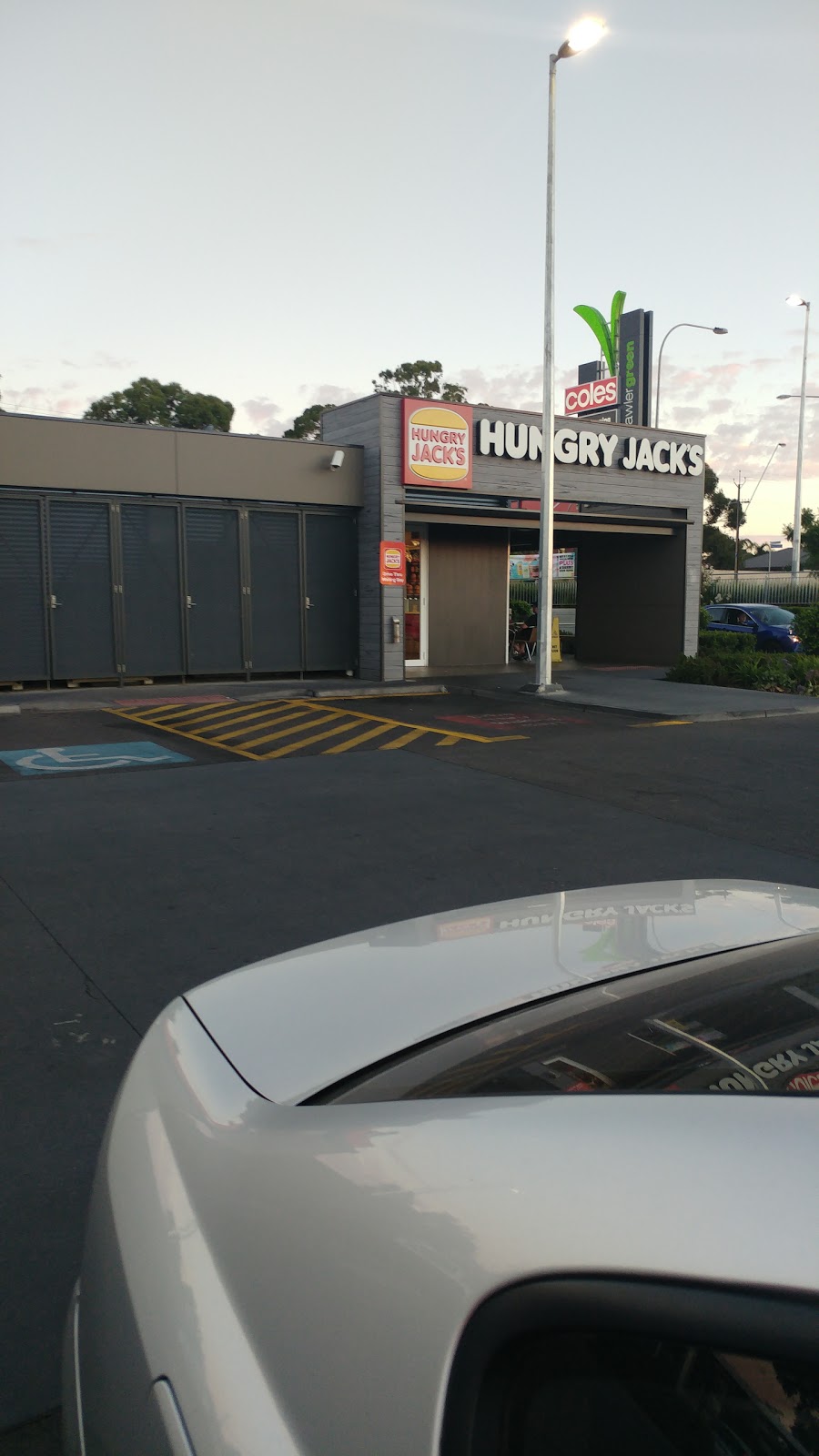 Hungry Jacks | Cnr Main North Road & Tulloch Street, Evanston SA 5116, Australia | Phone: (08) 8522 6741