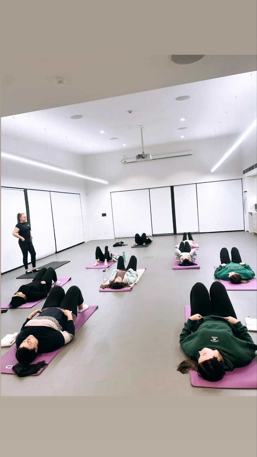 Hit the Mat Pilates with Lara | Community Centre, 275 Richardson Rd, Spring Farm NSW 2570, Australia | Phone: 0426 466 706