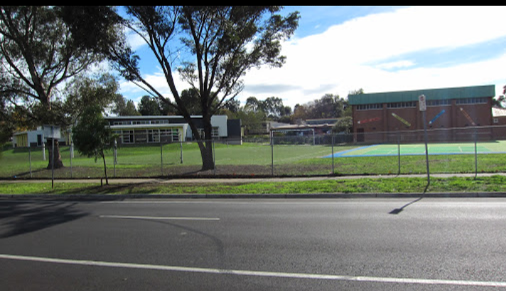 Findon Primary School | school | Findon Primary School, 5 Cuthbert Dr, Mill Park VIC 3082, Australia | 0394041362 OR +61 3 9404 1362