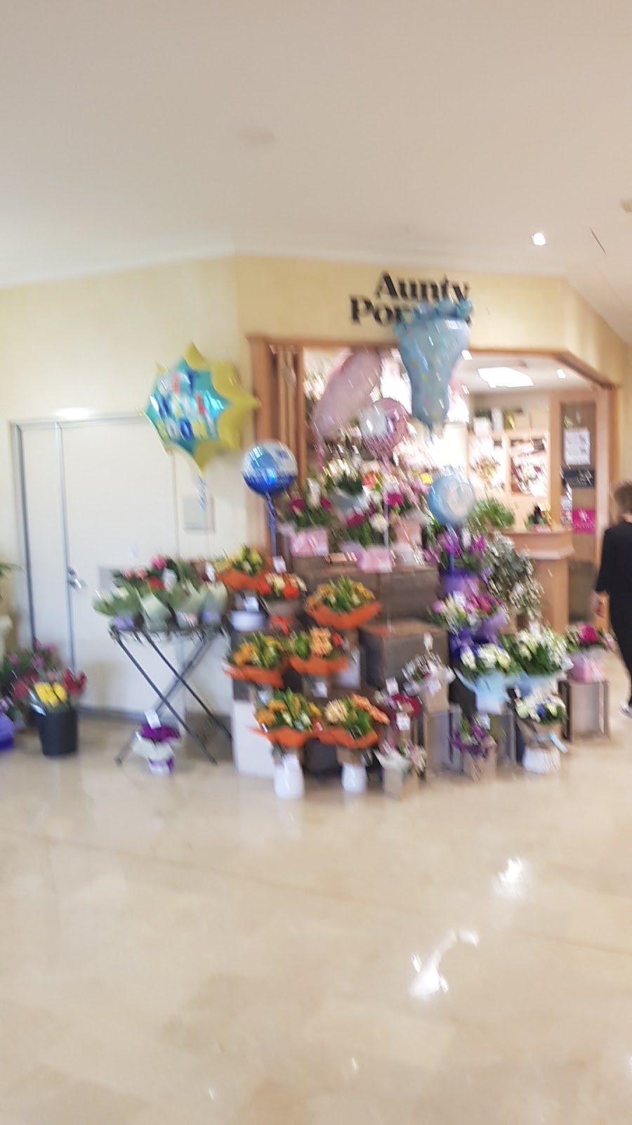 Aunty Poppys North Shore Private Hospital | florist | North Shore Private Hospital, Westbourne St, St Leonards NSW 2065, Australia | 0294371455 OR +61 2 9437 1455