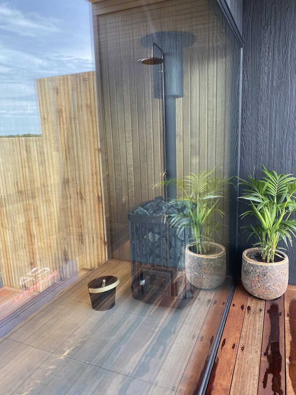 Koho Sauna | 160 Esplanade, Lakes Entrance VIC 3909, Australia | Phone: 0451 542 399