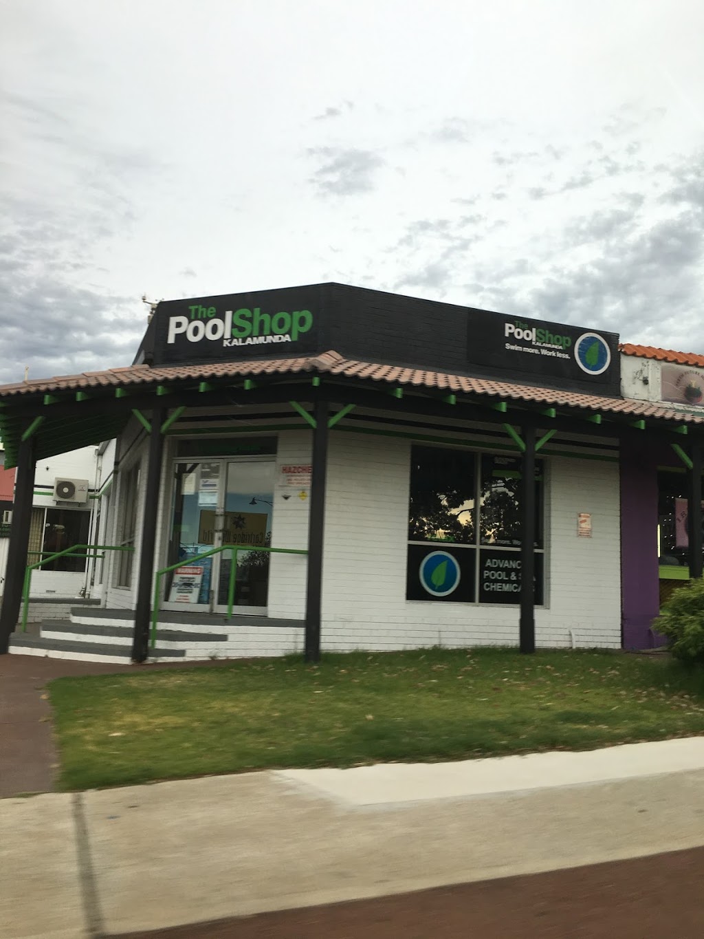 The Pool Shop Kalamunda | store | 19 Canning Rd, Kalamunda WA 6076, Australia | 0892931356 OR +61 8 9293 1356