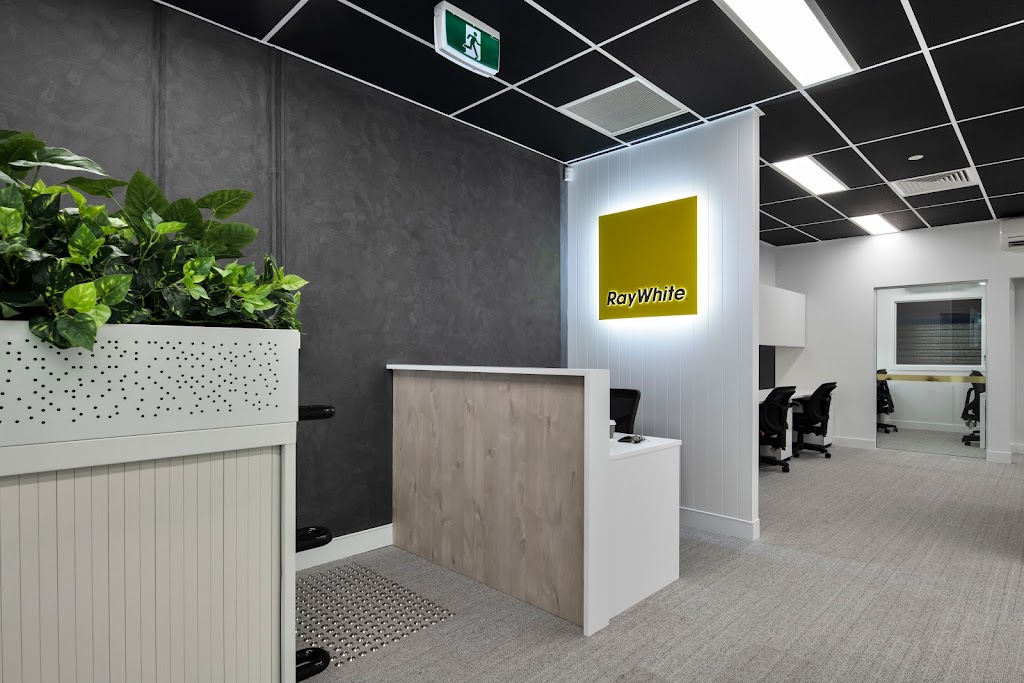 Deahnne Brodie - Ray White Bulimba | 2A/59 Oxford St, Bulimba QLD 4171, Australia | Phone: 0417 790 935